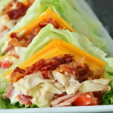 Keto Chicken Sandwich with fresh ingredients and low-carb options